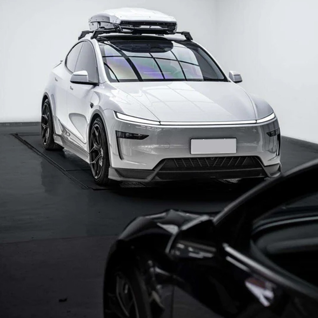 Tesloid, Officially Here