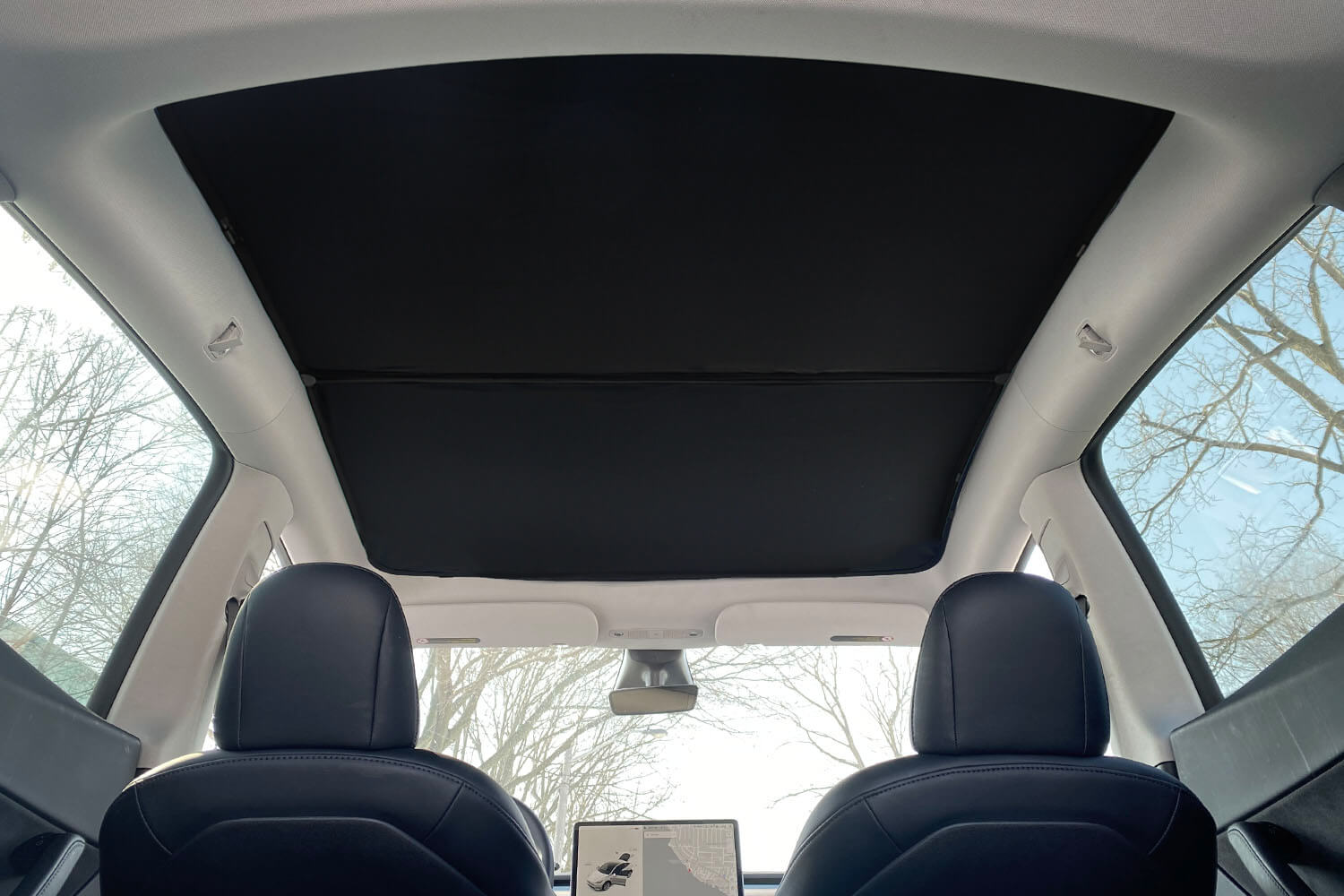 Tesla model y roof sun outlet shade