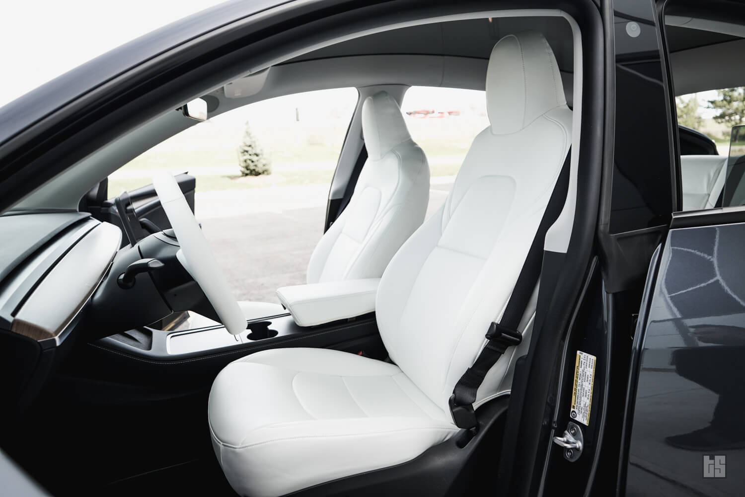 Model 3 leather seats 2025