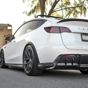 Tesla Model Y Performance Body Kit - Genuine Carbon Fiber